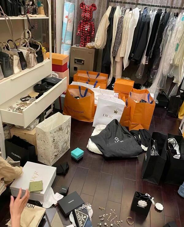 栖霞区回收顶奢鞋服
